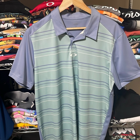 Oakley Other - Oakley POLO - 20’in wide by 29’in long